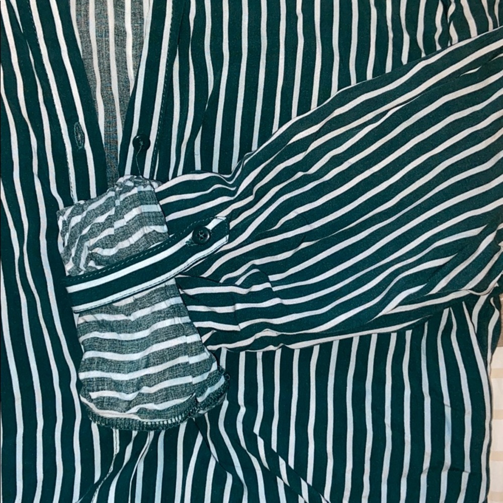 Dynamite Buttonup - Picture 5 of 5